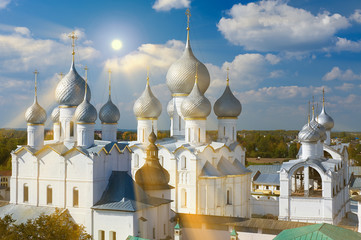 Fototapeta na wymiar Assumption Cathedral and church of the Resurrection in Rostov Kremlin.