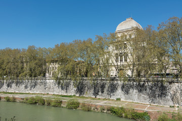 Great Synagogue of Rome, it stands on the bank of the Tiber