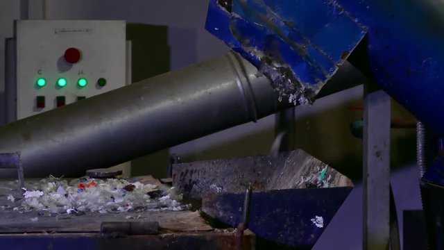 Recycling plastic garbage processing plant