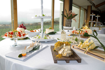 starter ready in selfservice table of a restaurant