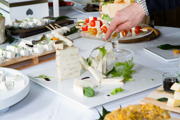 serving starter in a restaurant