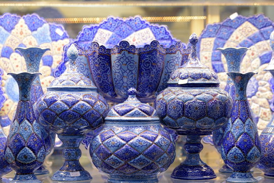 Handicraft made in Esfahan, Isfahan Grand Bazaar, Naqsh-e Jahan Square, esfahan, Iran