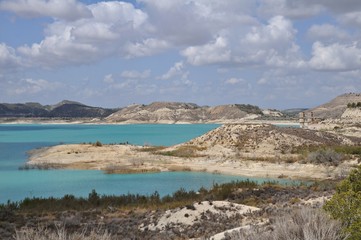 Fototapeta na wymiar Panorama del embalse de La Pedrera