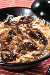 noodles with meat