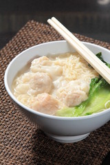 noodles with meat