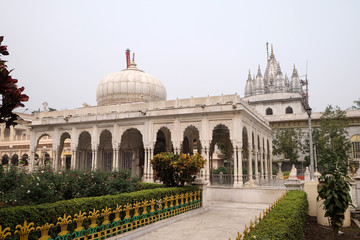 Obraz premium Jain Temple (also called Parshwanath Temple) is a Jain temple at Badridas Temple Street is a major tourist attraction in Kolkata, West Bengal, India