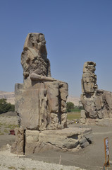 Fototapeta na wymiar Memnon-Kolosse in Theben, Luxor