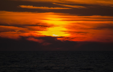 Fototapeta na wymiar Red Sunset.