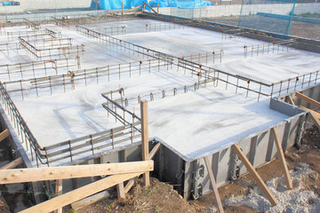 住宅の基礎工事