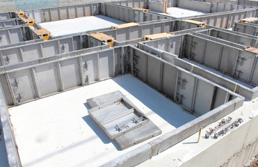 住宅の基礎工事