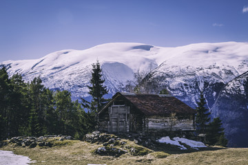 Domek w górach, Norwegia, Voss © 8pietro