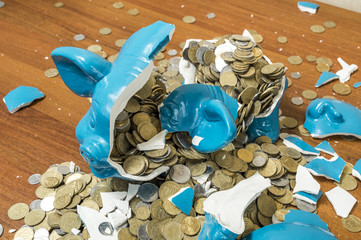 broken piggy piggy bank