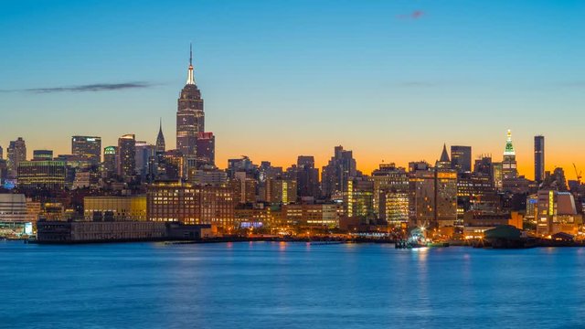 USA, New York, Manhattan, Midtown, Empire State Buiding TIMELAPSE Night to Day