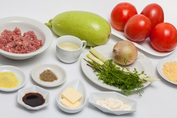 Stuffed tomatoes preparation : Ingredients to prepare stuffed tomatoes 