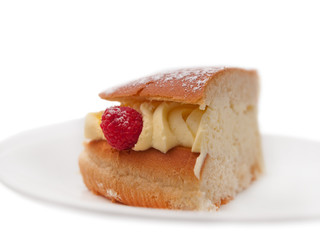 brioche tart filled with sweet whipped cream