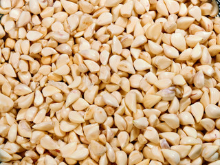 Mass of peeled garlic 
