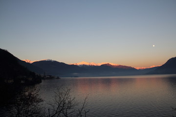 Luna tramonto Lago Maggiore