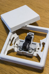 Un electrical switch.