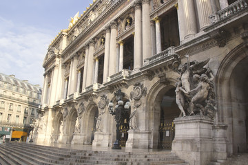 Fototapeta premium The building of the Grand Opera in Paris.