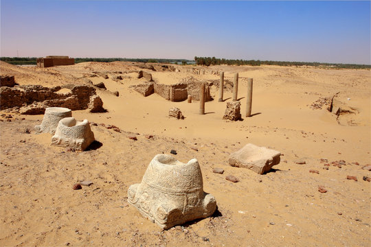 Old Dongola - so called throne Hall in deserted Makuria christian state in old  Sudan
