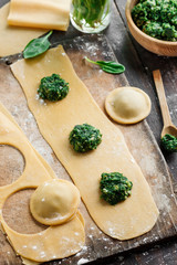 Process of cooking ravioli with spinach