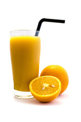 Obraz na płótnie Canvas O-saft Orangensaft isoliert freigestellt auf weißen Hintergrund