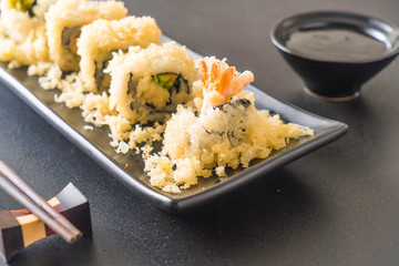 tempura shrimp sushi roll