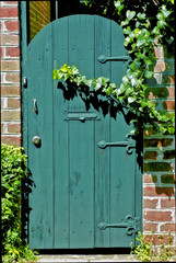 Enter the Secret Garden