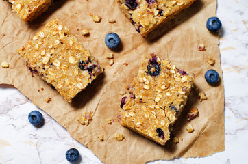 Blueberry Quinoa Oats Breakfast Bars