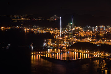 Fototapeta premium 香港のコンテナターミナル夜景