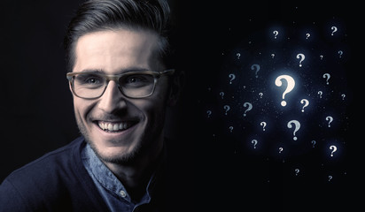 Fototapeta premium man with many question mark near him