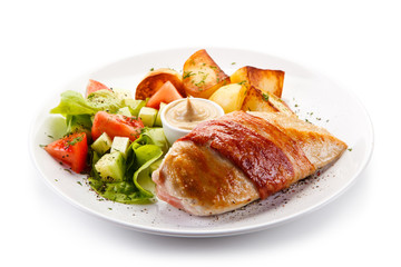 Grilled chicken fillet with potatoes