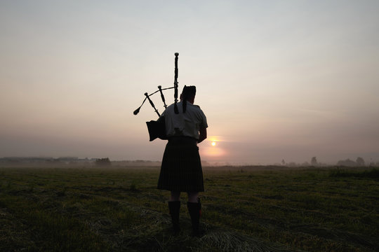 Bagpiper