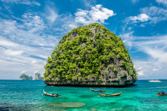 Beautiful uninhabited island in Thailand