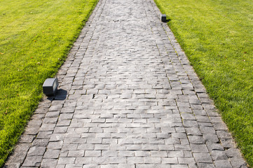 stone-paved footpath