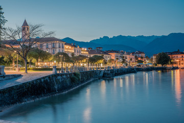 Fototapeta na wymiar Lago Maggiore, Baveno di notte