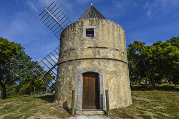 Fototapeta premium Moulins de Paillas