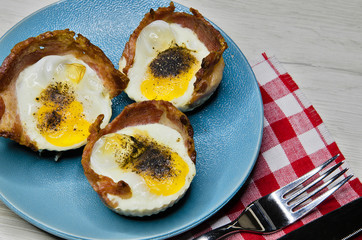Baskets of bacon and eggs