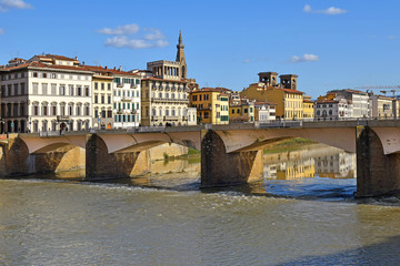 Obraz premium Ponte alle Grazie, bridge over the Arno River in Florence