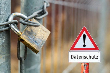Datenschutz Warndreieck