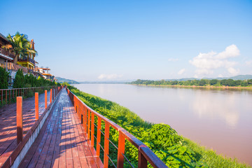 Fototapeta premium Mekong river between Thailand and Laos