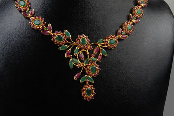 Indian Traditional Gold Necklace 
