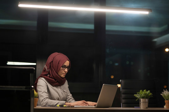 Portrait of young business woman in office