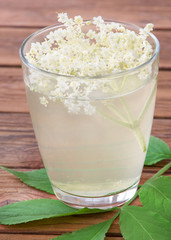 Holunderblüten - Limonade