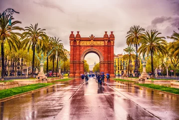 Foto auf Acrylglas Der Arc de Triomf, Arco de Triunfo auf Spanisch, ein Triumphbogen in der Stadt Barcelona, in Katalonien, Spanien © krivinis