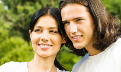 Obraz premium Happy couple together, outdoor