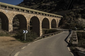 Acueducto del Canal de Isabel II, en Patones de Arriba. Comunidad de Madrid. España.