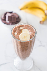 chocolate banana milkshake