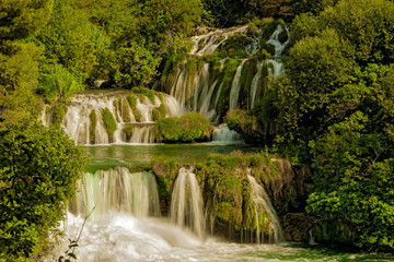 Obraz premium Kroatien, Krk, Wasserfall