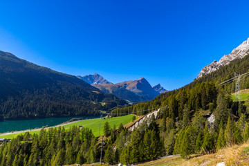 Fototapeta na wymiar Beautiful view the Alps in Grisons